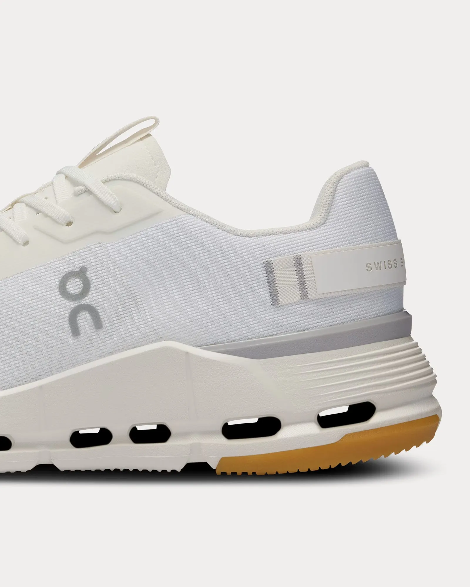 Cloudnova Form 2 White / Ivory Running Shoes