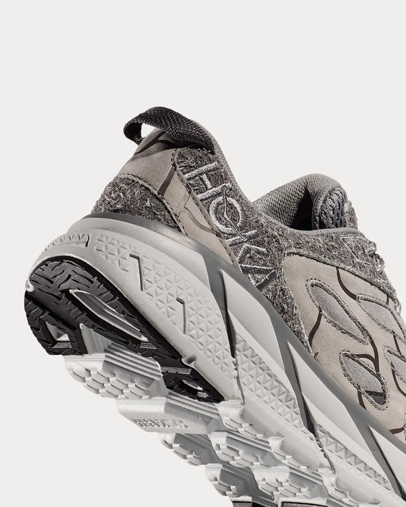 Elite Terrain System Clifton L Suede Galactic Grey / Satellite Grey Running Shoes