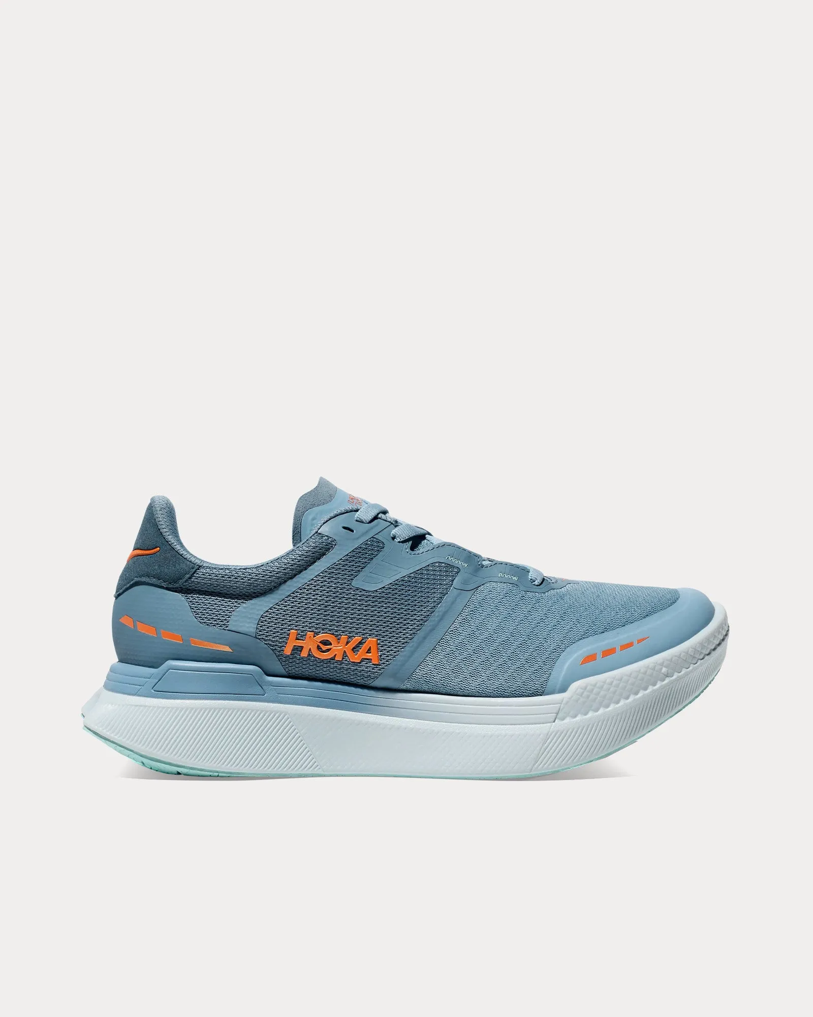 Transport X Dusk / Shadow Running Shoes