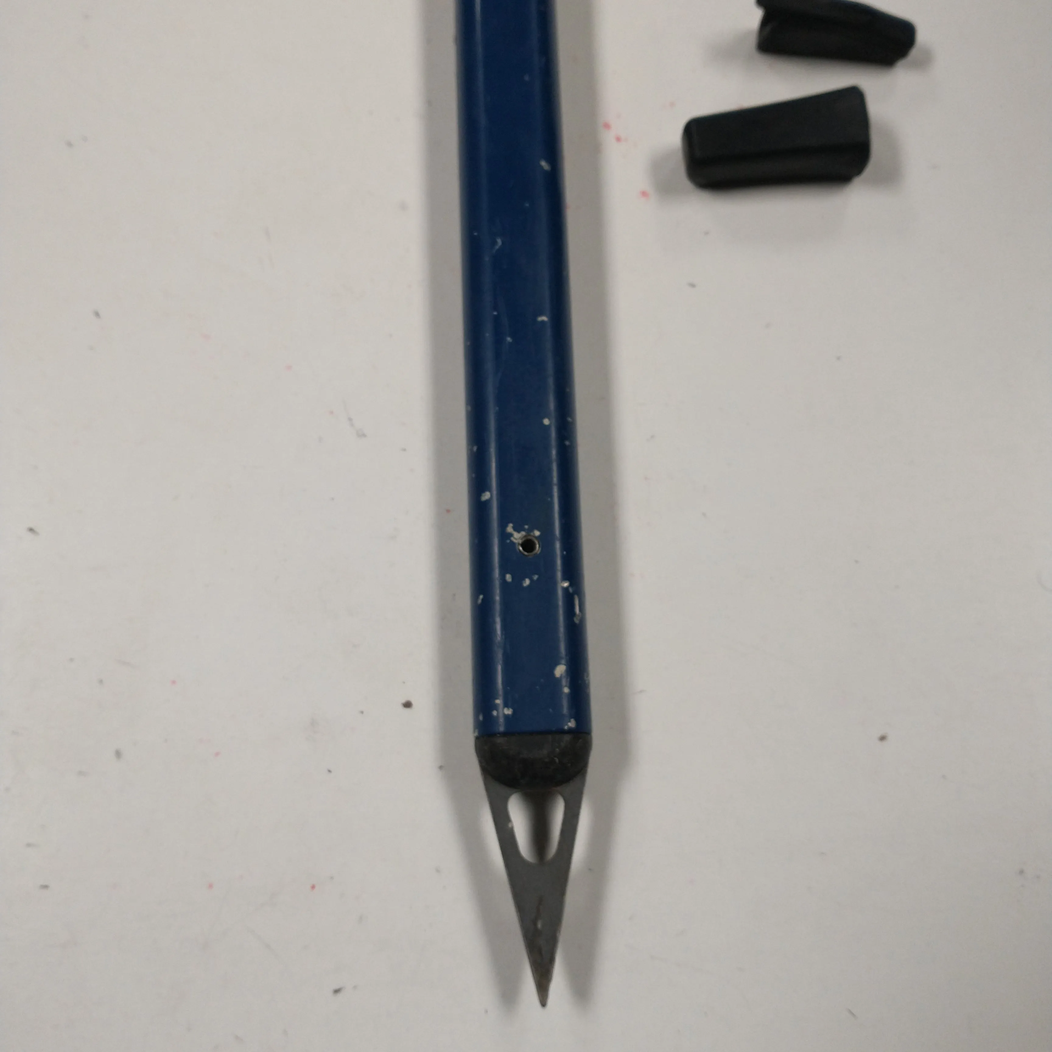 Used SMC Shuksan Axe